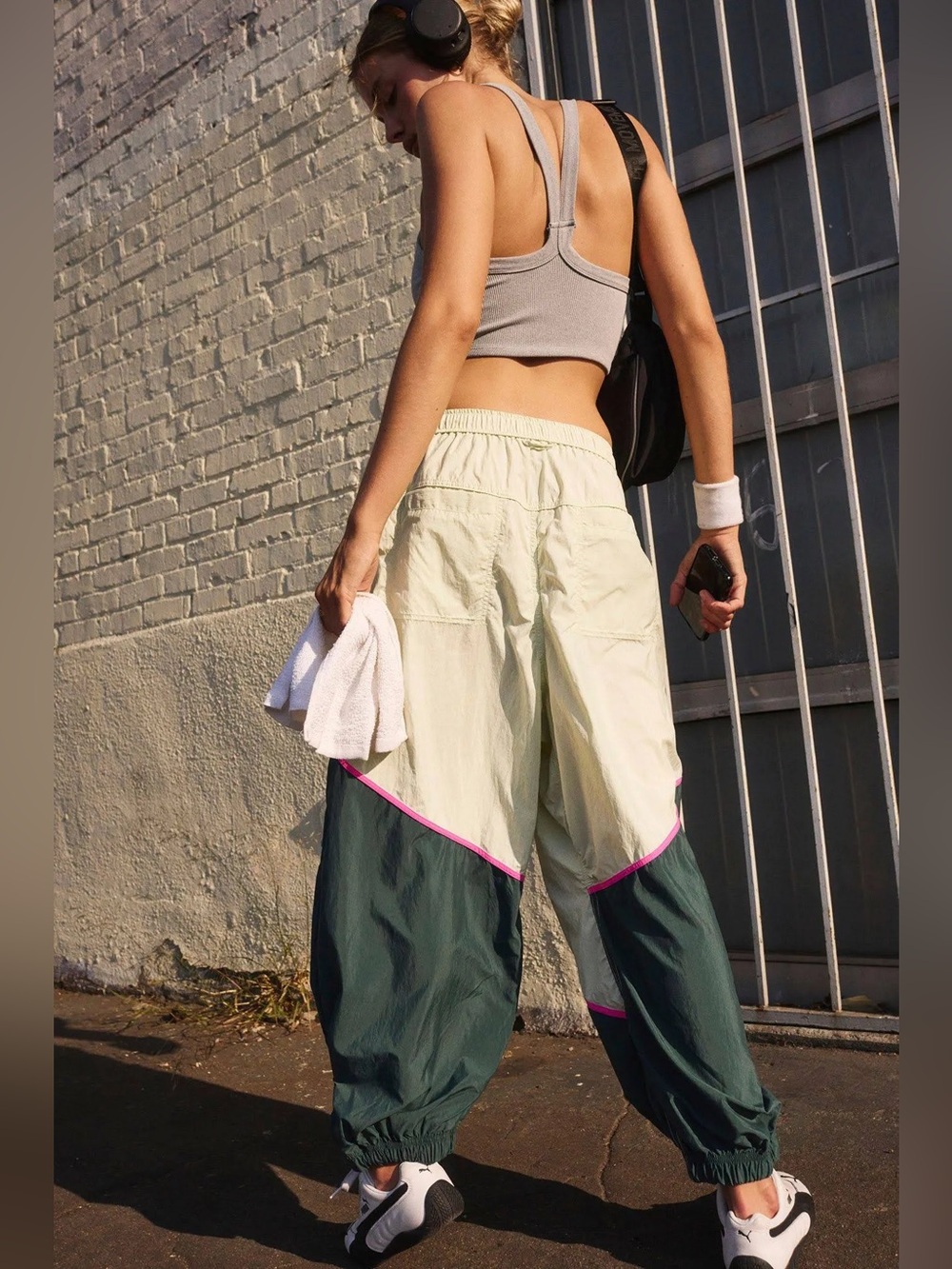 NWT FREE PEOPLE MOVEMENT Freeflow Pants | Spring Meadow Combo $98 S Oversized - Picture 4 of 4